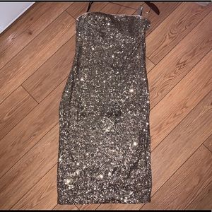 BeBe Gold Sequin Midi Strapless Dress size L